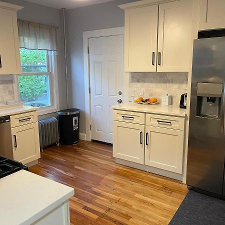 Boston Luxury Condo Style Rooms Luaran gambar